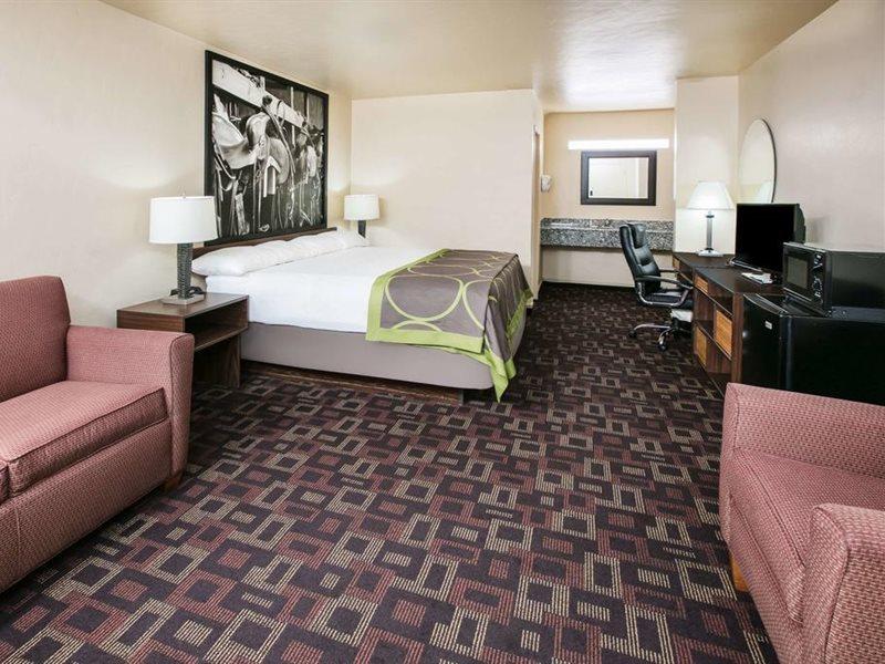 Super 8 By Wyndham Airport Fairgrounds West Oklahoma City